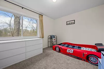 230 W Center Avenue, Lake Bluff, IL 60044 - Photo 19