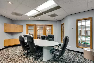 340 W Butterfield Road #4B-421, Elmhurst, IL 60126 - Photo 5