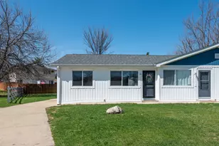 1140 Ohio Ct, Aurora, IL 60505 - Photo 3