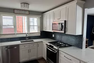 2524 W 109th Pl, Chicago, IL 60655 - Photo 7