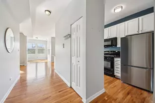 4907 N Lawndale Ave, Chicago, IL 60625 - Photo 7