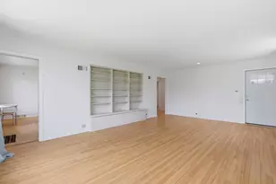 8144 Kildare Ave, Skokie, IL 60076 - Photo 5