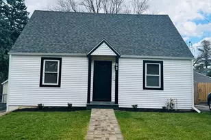 22 N 12th St, Saint Charles, IL 60174 - Photo 1