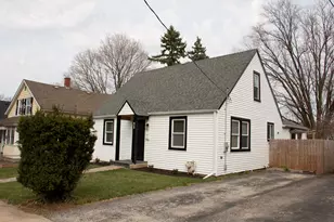 22 N 12th St, Saint Charles, IL 60174 - Photo 3