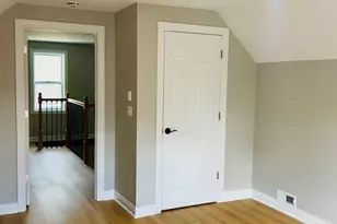 22 N 12th St, Saint Charles, IL 60174 - Photo 23