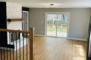 22 N 12th St, Saint Charles, IL 60174 - Photo 15