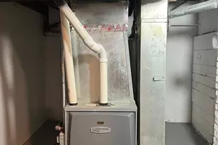 22 N 12th St, Saint Charles, IL 60174 - Photo 27