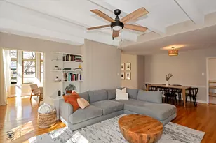 10025 S Hamilton Ave, Chicago, IL 60643 - Photo 13