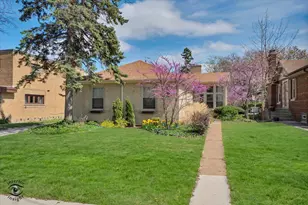 10025 S Hamilton Ave, Chicago, IL 60643 - Photo 3