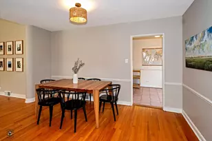 10025 S Hamilton Ave, Chicago, IL 60643 - Photo 17