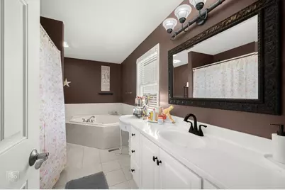 1028 Louise Lane, Peotone, IL 60468 - Photo 15