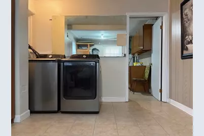 8053 W Churchill Avenue, Niles, IL 60714 - Photo 13