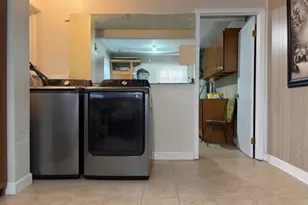 8053 W Churchill Ave, Niles, IL 60714 - Photo 13