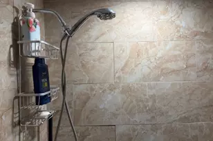 8053 W Churchill Ave, Niles, IL 60714 - Photo 11