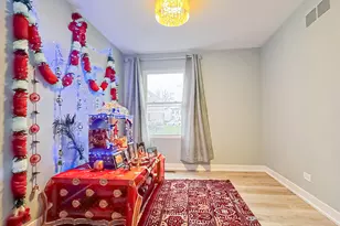 2137 Greystone Pl, Hoffman Estates, IL 60169 - Photo 13