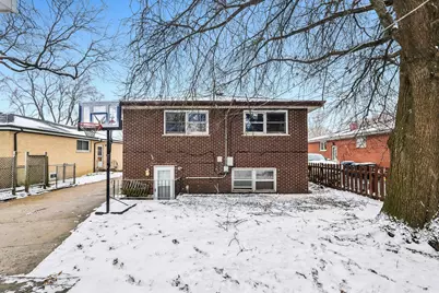 14832 Clifton Park Avenue, Midlothian, IL 60445 - Photo 13
