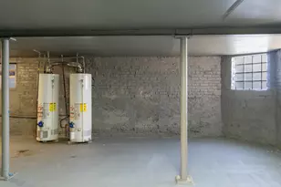 6961 S Eberhart Ave, Chicago, IL 60637 - Photo 23