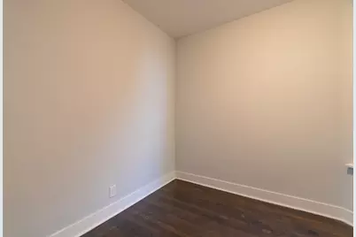 6961 S Eberhart Avenue, Chicago, IL 60637 - Photo 9