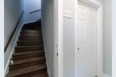 6961 S Eberhart Avenue, Chicago, IL 60637 - Photo 3