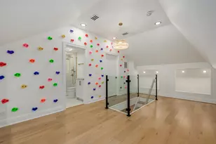 9280 Cascade Cir, Burr Ridge, IL 60527 - Photo 43