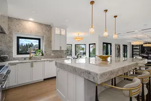 9280 Cascade Cir, Burr Ridge, IL 60527 - Photo 7