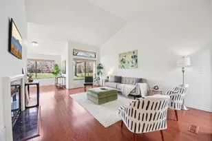 718 Shoreline Rd, Lake Barrington, IL 60010 - Photo 11