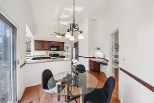 718 Shoreline Rd, Lake Barrington, IL 60010 - Photo 19