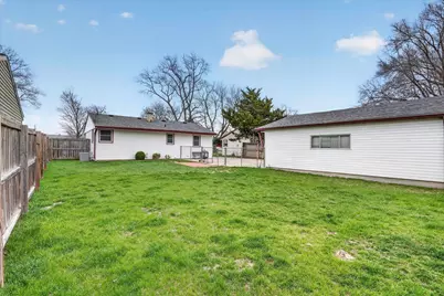 7418 Orion Street, Loves Park, IL 61111 - Photo 3