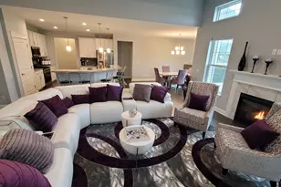 1919 Truman St, Sycamore, IL 60178 - Photo 3