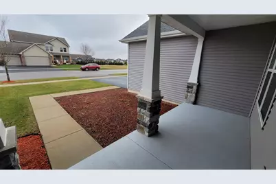 1919 Truman Street, Sycamore, IL 60178 - Photo 49