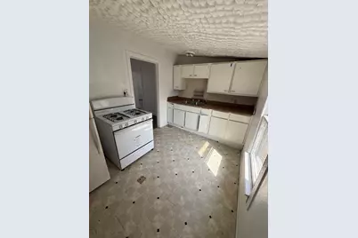 1235 Clover Avenue, Rockford, IL 61102 - Photo 9