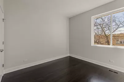 4406 W Wilson Avenue, Chicago, IL 60630 - Photo 27