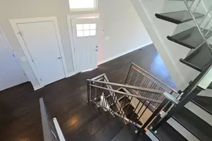 4406 W Wilson Ave, Chicago, IL 60630 - Photo 7