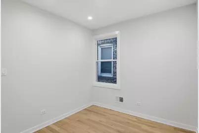 821 N Lockwood Avenue, Chicago, IL 60651 - Photo 17