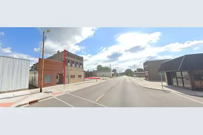 229 E Main Cross Street, Yorkville, IL 62568 - Photo 1