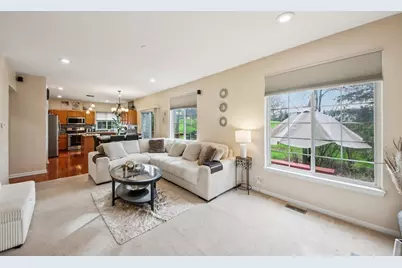 533 Rose Lane, Bartlett, IL 60103 - Photo 5