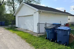 107 155th St, Calumet City, IL 60409 - Photo 17