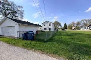 107 155th St, Calumet City, IL 60409 - Photo 15
