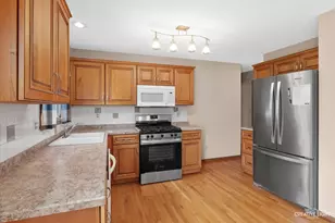 516 Banbury Ave, Elburn, IL 60119 - Photo 7