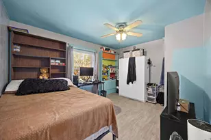 427 Grand Ave, Aurora, IL 60506 - Photo 13