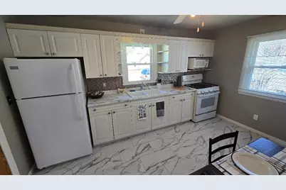 1124 13th Avenue, Fulton, IL 61252 - Photo 11