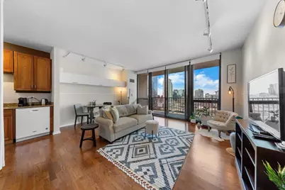 210 S Des Plaines Avenue #1603, Chicago, IL 60661 - Photo 3