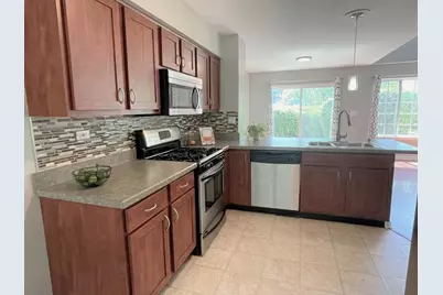 868 Brompton Court, Carol Stream, IL 60188 - Photo 5