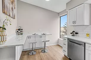 3048 Matthew Ln, Homewood, IL 60430 - Photo 9