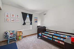 3643 Daisy Ln, Elgin, IL 60124 - Photo 17