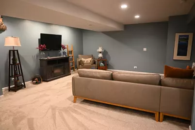 1117 Bailey Road, Sycamore, IL 60178 - Photo 17