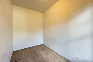 1435 N Bosworth Ave, Chicago, IL 60642 - Photo 15