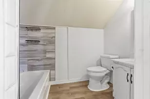 1702 W Hovey Ave, Normal, IL 61761 - Photo 21