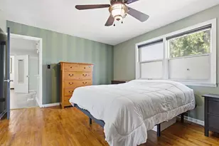 1702 W Hovey Ave, Normal, IL 61761 - Photo 9