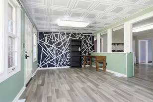 1702 W Hovey Ave, Normal, IL 61761 - Photo 15